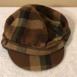 Women’s brown plaid hat